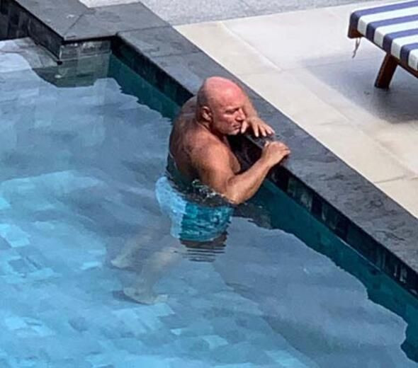 Katil dövüş ustası mahkeme yerine havuza gitti! - Sayfa 6