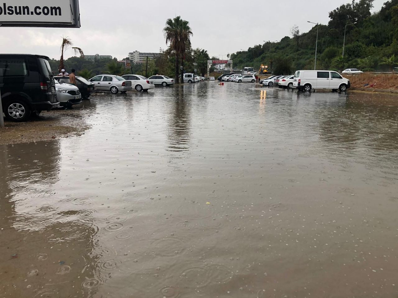 Antalya'da turistler yüzerken yakalandı... - Sayfa 5