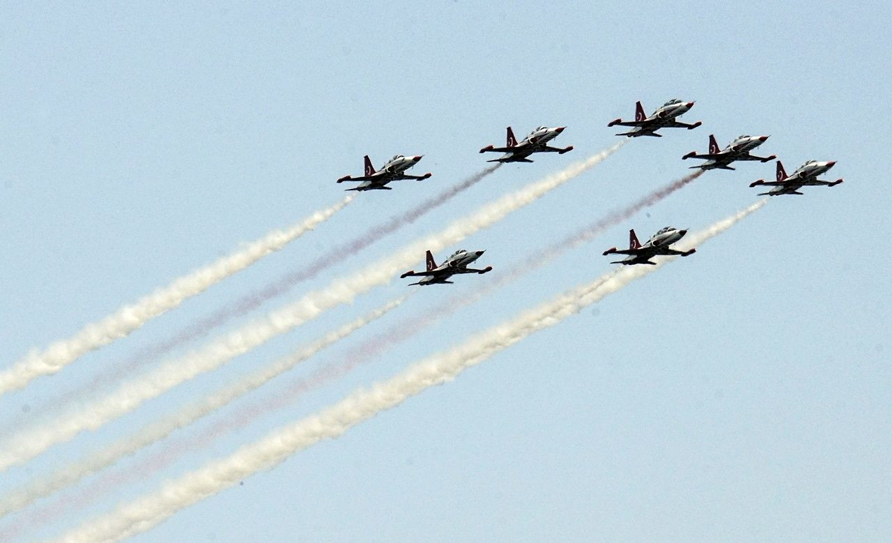 İstanbul Boğazı'nda Türk Yıldızları... - Sayfa 12