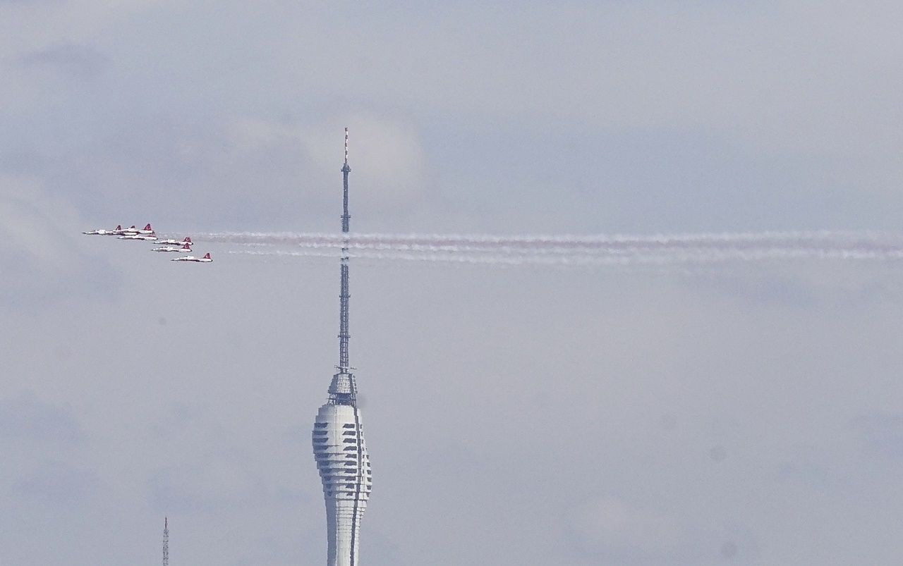 İstanbul Boğazı'nda Türk Yıldızları... - Sayfa 13
