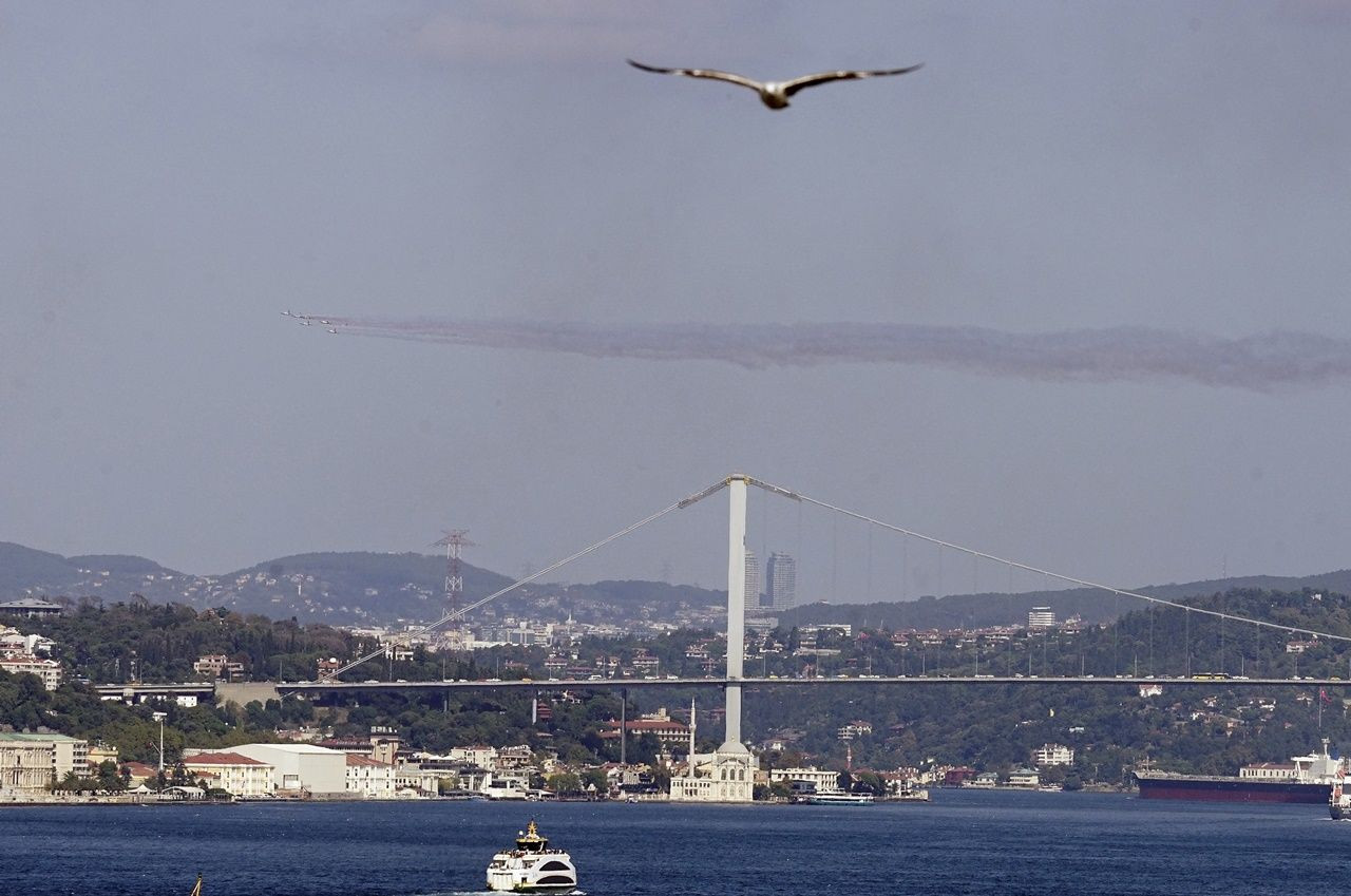 İstanbul Boğazı'nda Türk Yıldızları... - Sayfa 16