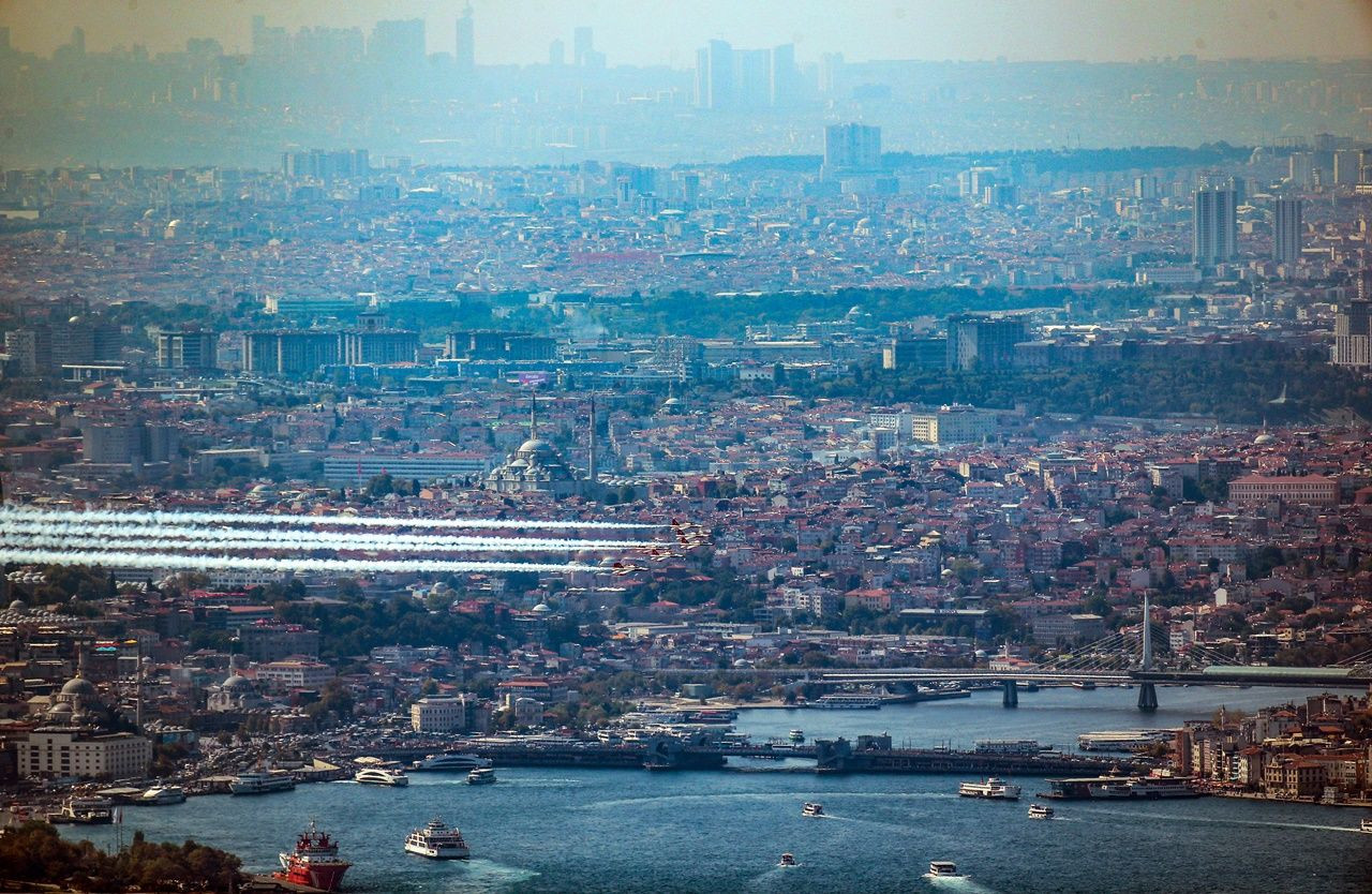 İstanbul Boğazı'nda Türk Yıldızları... - Sayfa 22