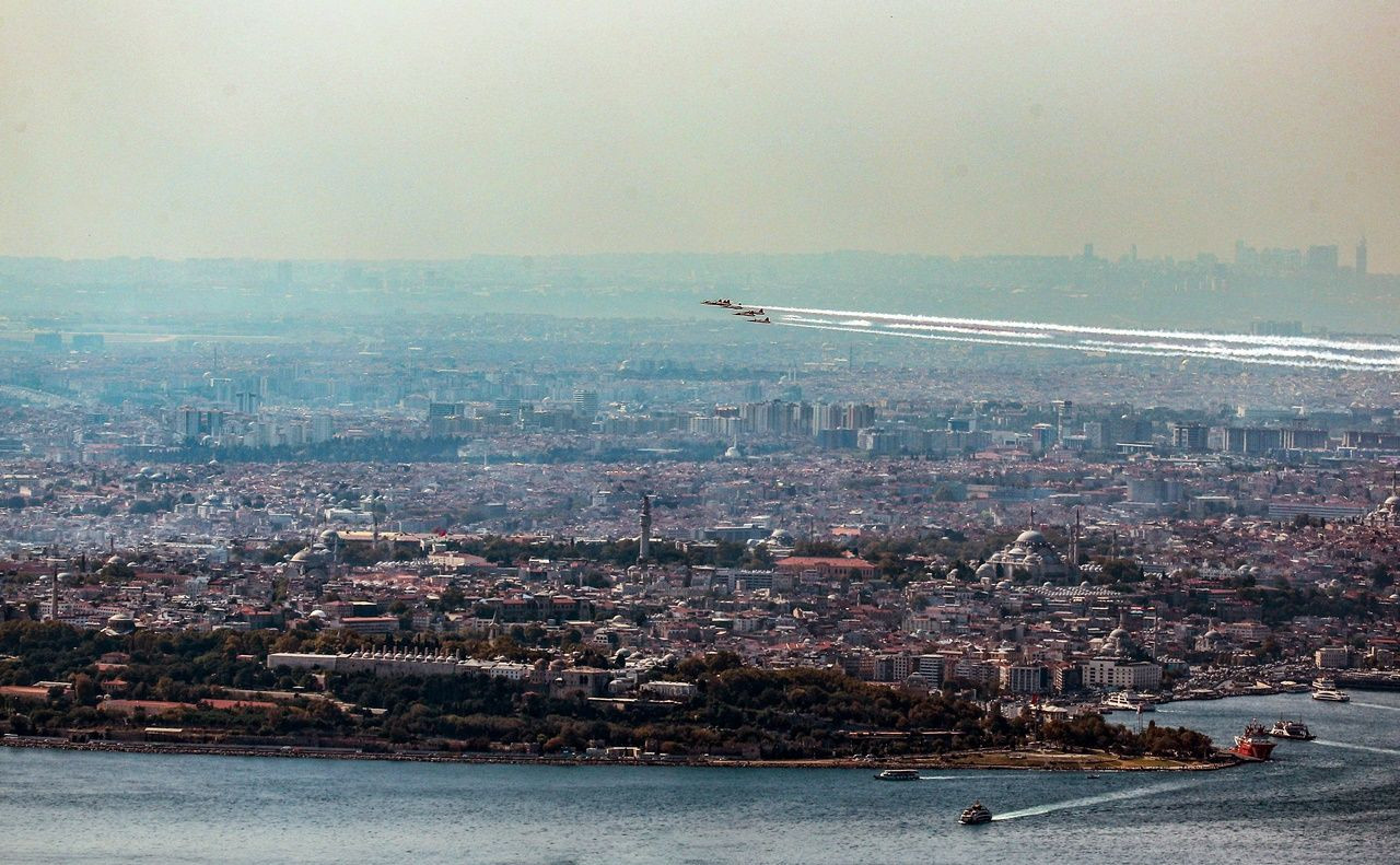 İstanbul Boğazı'nda Türk Yıldızları... - Sayfa 26
