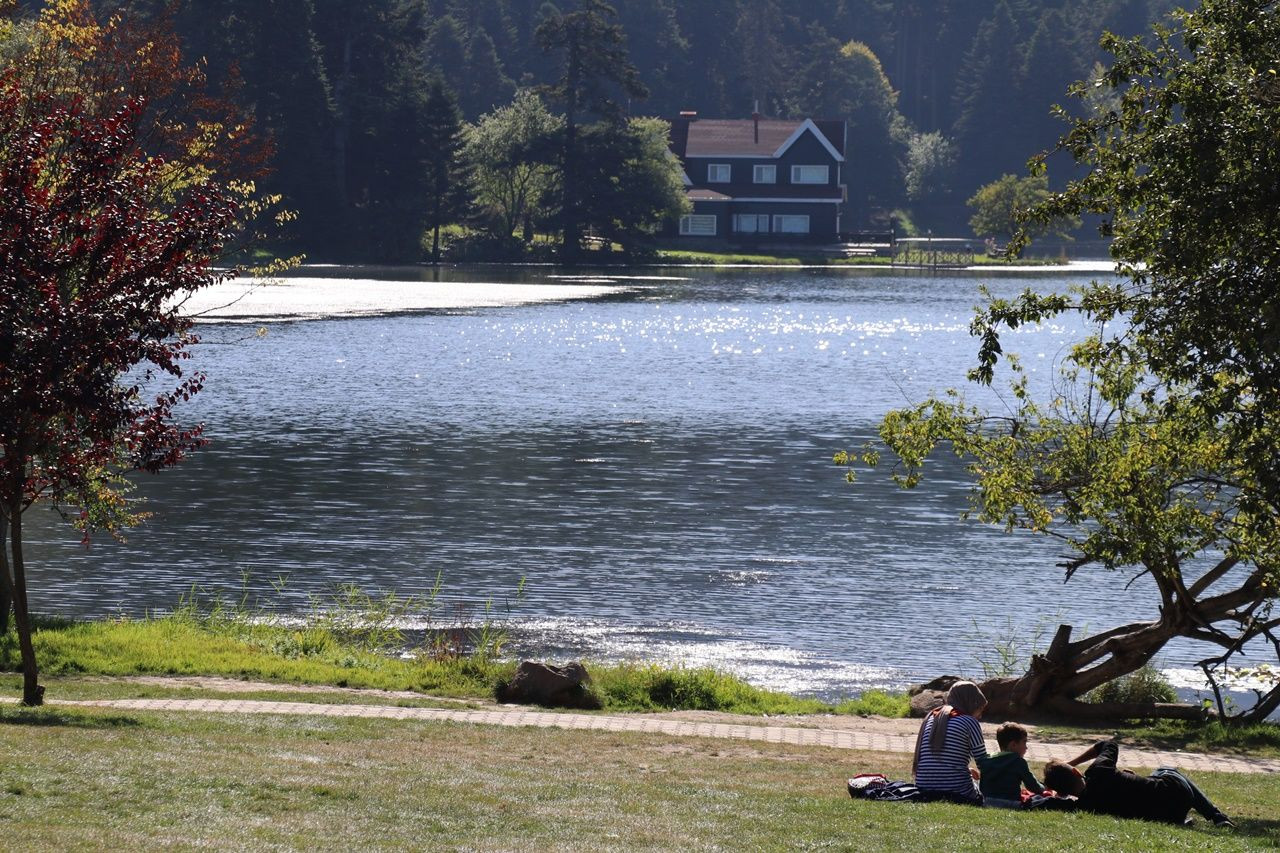 Gölcük Tabiat Parkı'na ziyaretçi akını... - Sayfa 10