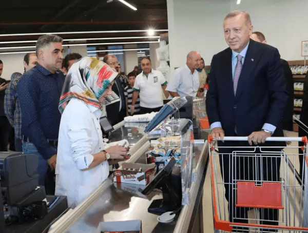 Cumhurbaşkanı Erdoğan market alışverişi yaptı! - Sayfa 15