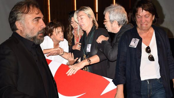 Usta oyuncu son yolculuğuna uğurlandı! - Sayfa 11