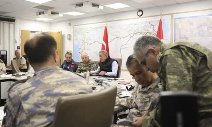 Bakan Akar 'Barış Pınarı Harekatı'nı bizzat idare ve sevk ediyor - Sayfa 6