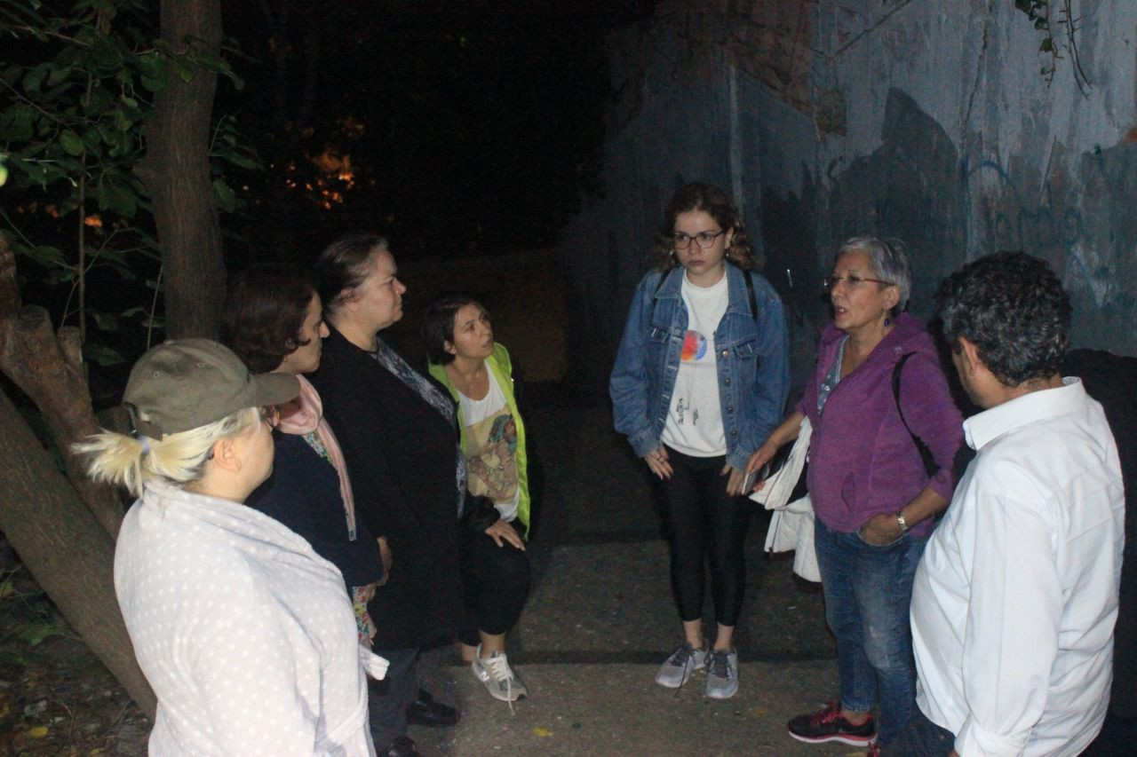 Ağaçlar arasından çıkıp genç kıza dehşeti yaşattı! - Sayfa 8