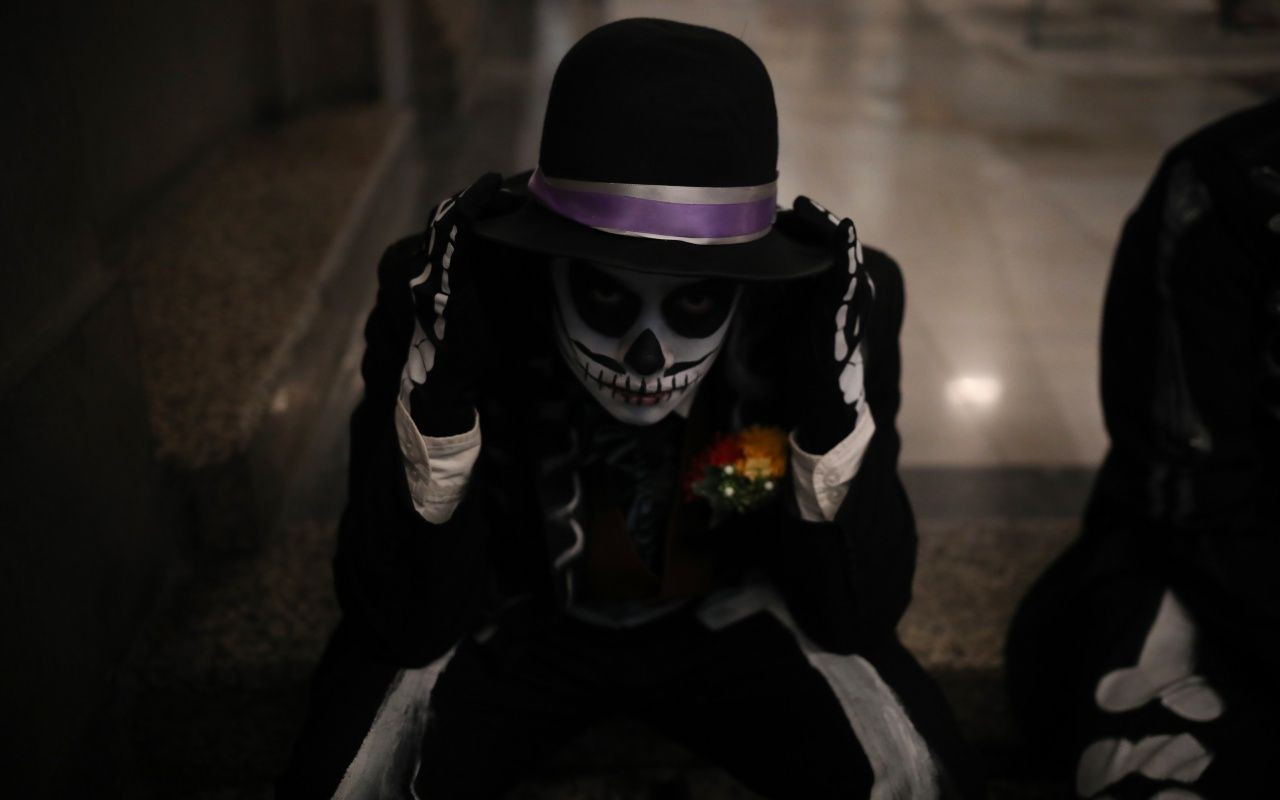 Ölümü festival yaparak kutladılar! - Sayfa 17