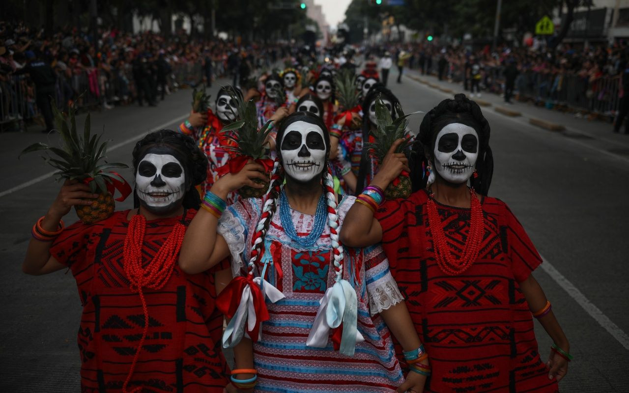 Ölümü festival yaparak kutladılar! - Sayfa 7