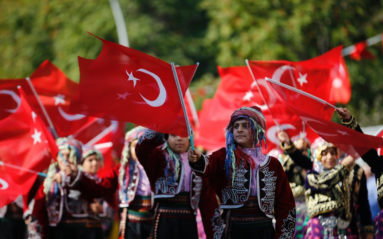 Yurtta 29 Ekim coşkusu! - Sayfa 28