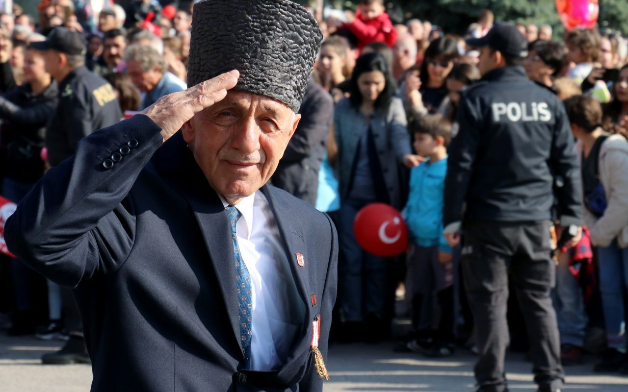 Yurtta 29 Ekim coşkusu! - Sayfa 38