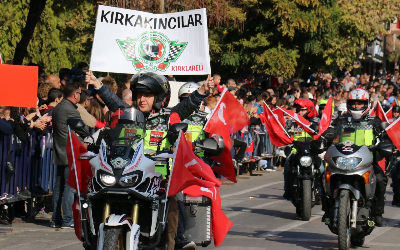 Yurtta 29 Ekim coşkusu! - Sayfa 40