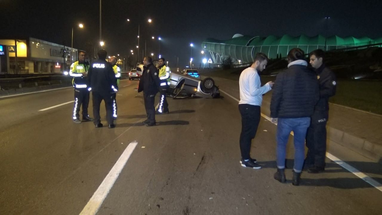 20 takla attı, arabasına ağladı! - Sayfa 11