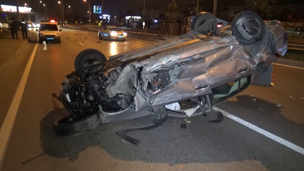 20 takla attı, arabasına ağladı! - Sayfa 6