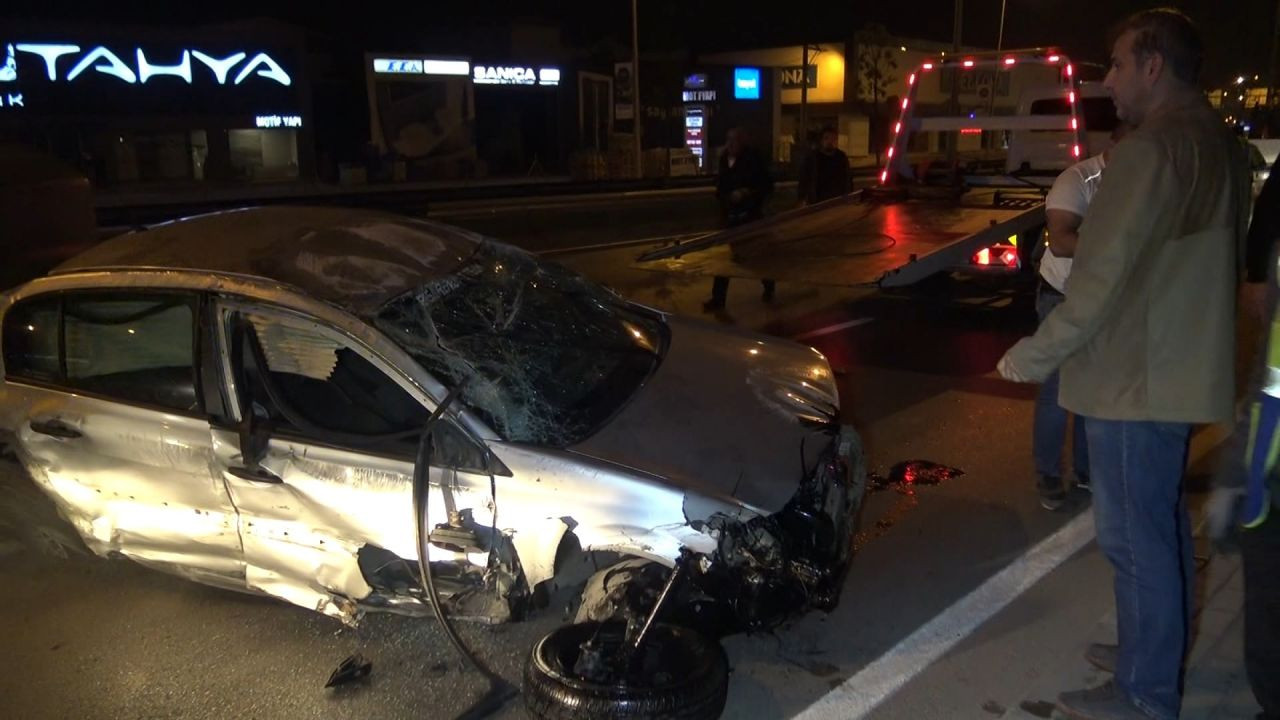 20 takla attı, arabasına ağladı! - Sayfa 8