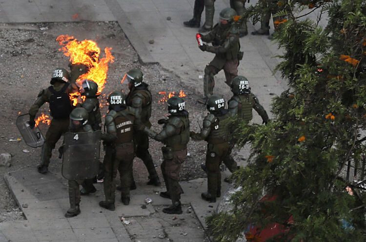 Kadın polisler diri diri yanmaya başladı! - Sayfa 29