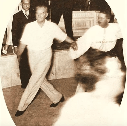 Ulu Önder Atatürk'ün az bilinen fotoğrafları! - Sayfa 21