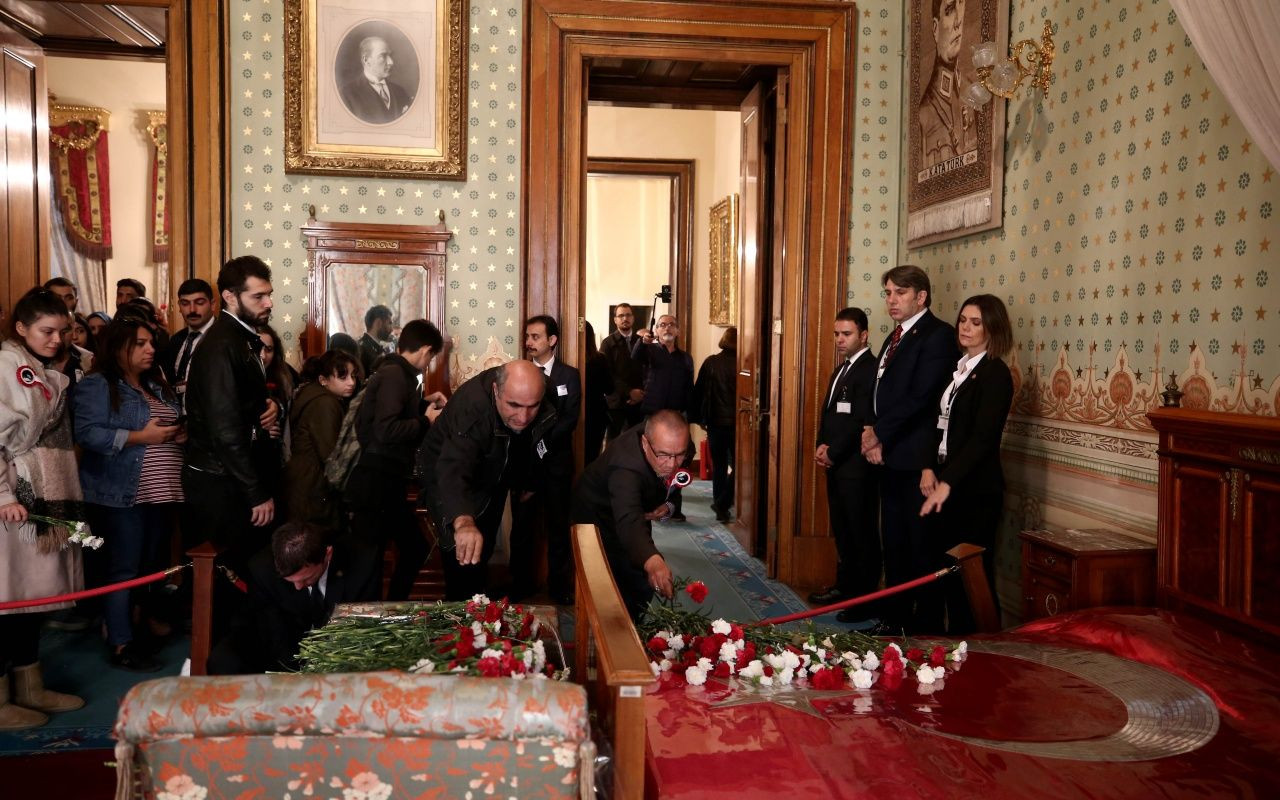 9'u 5 geçe tüm yurtta hayat durdu! - Sayfa 8