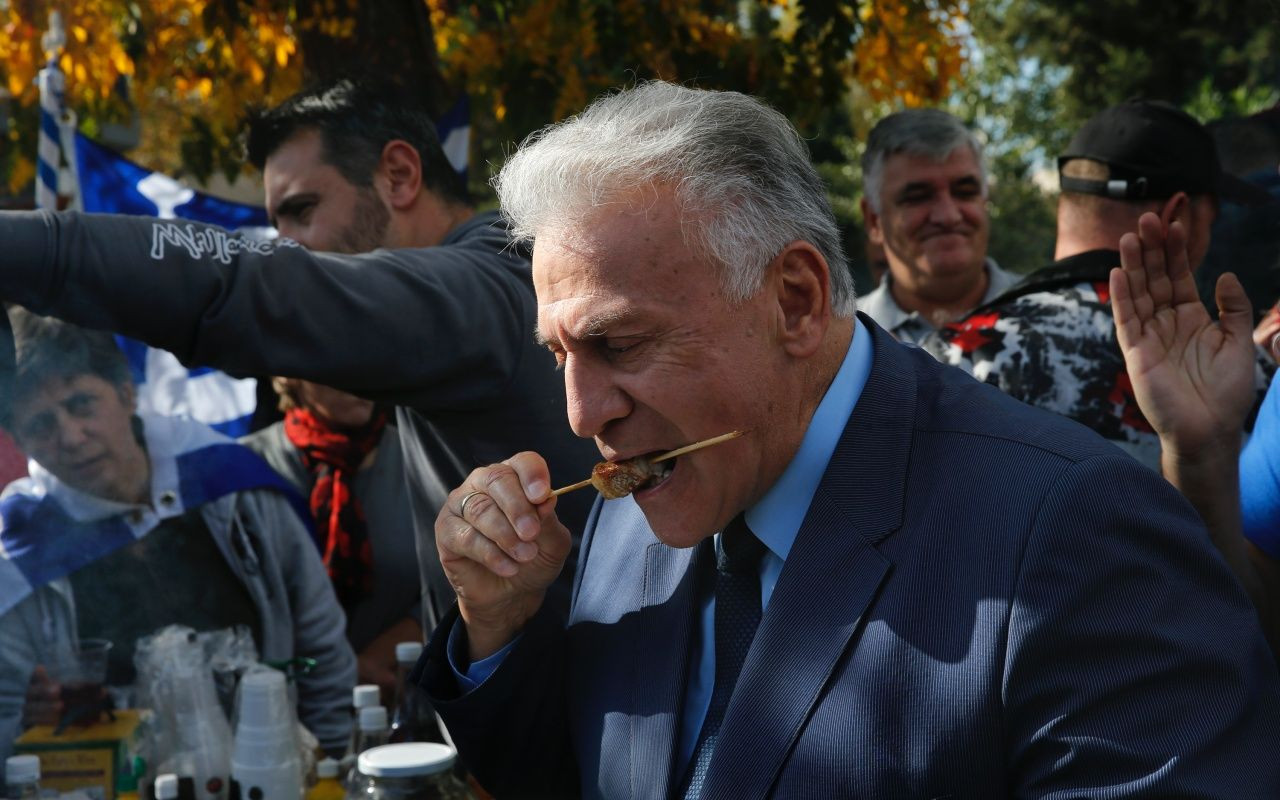 Göçmenleri domuz eti ve alkolle protesto ettiler! - Sayfa 5