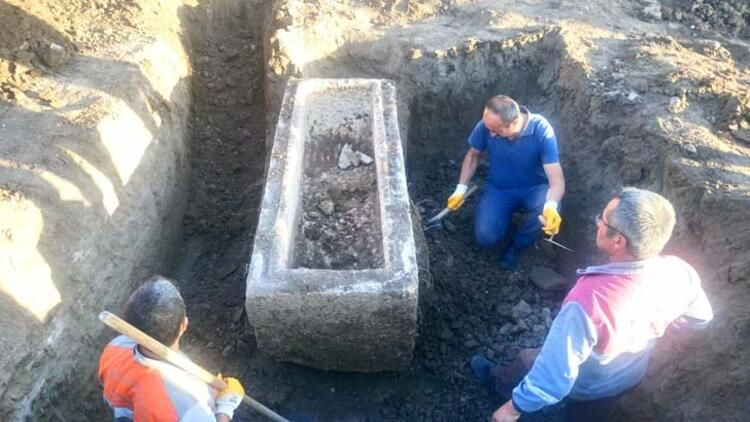 Çorum'da 2 bin yıllık lahit bulundu! - Sayfa 5