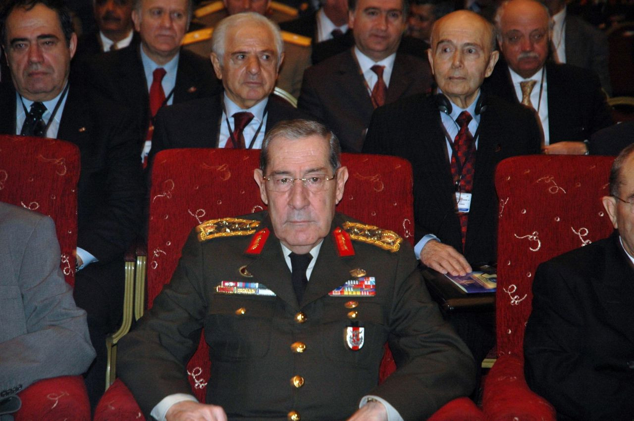 Türkiye, Büyükanıt'ı 'e-muhtıra' ile hatırlayacak! - Sayfa 5