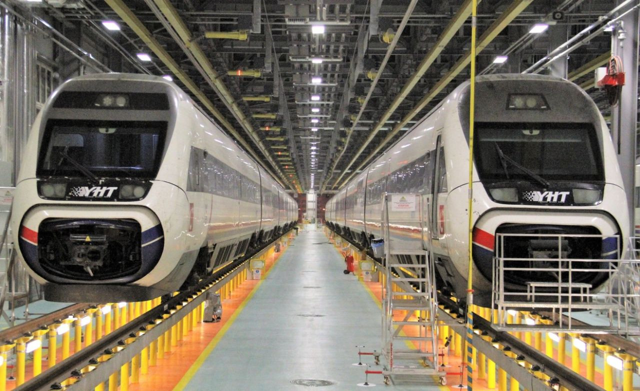 Avrupa'da benzeri yok! YHT'nin kalbine girildi... - Sayfa 12