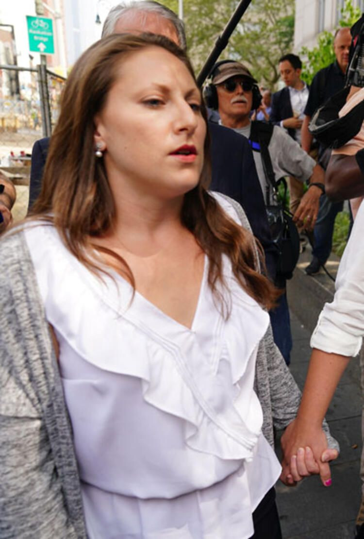 Hıçkırıklarla anlattı: Kendimi kirlenmiş hissettim - Sayfa 136