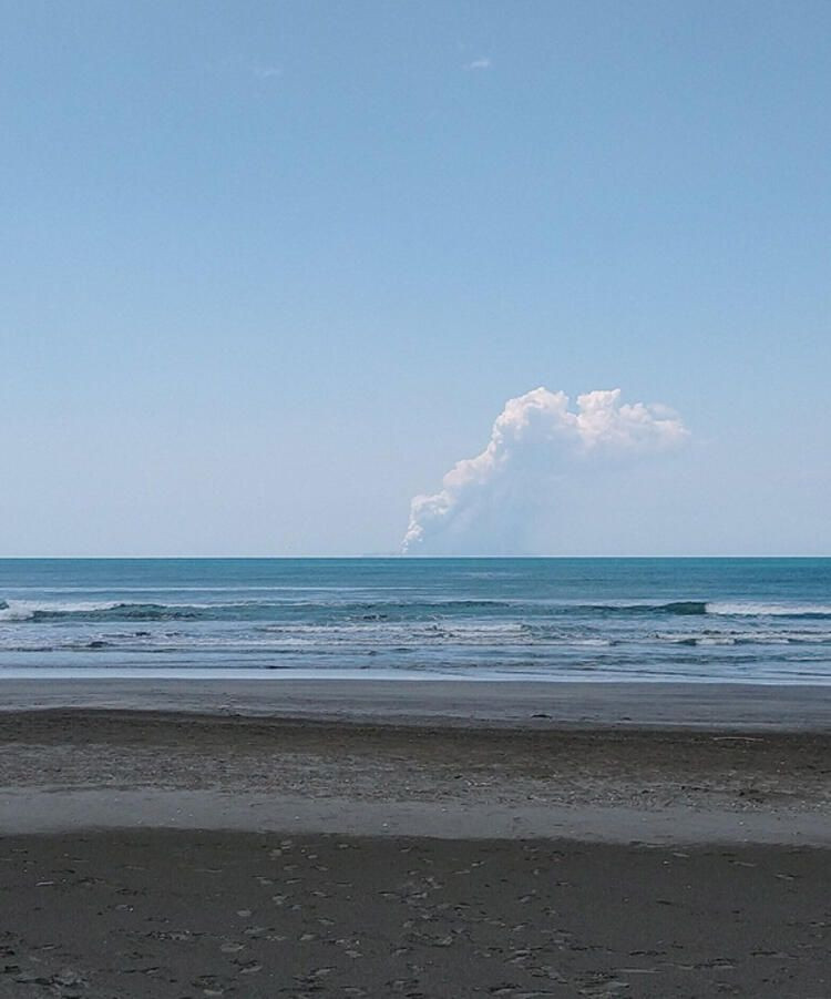 Volkan faciası! Turistler gezerken patladı... - Sayfa 12