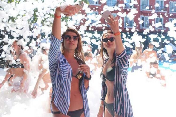 Bu plajlara 21 yaşından küçükler giremiyor! Biri de Türkiye'de... - Sayfa 12