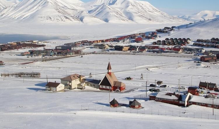 Bu kasabada ölmek kanunen yasak! - Sayfa 16