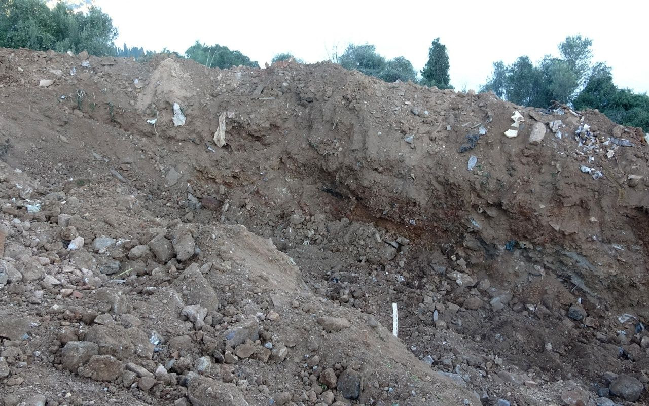 Büyükada’da kazılan dev çukurlar havadan görüntülendi - Sayfa 8