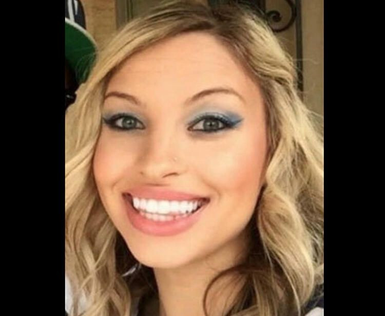 Eski güzellik kraliçesinden çırılçıplak iğrençlik! - Sayfa 113