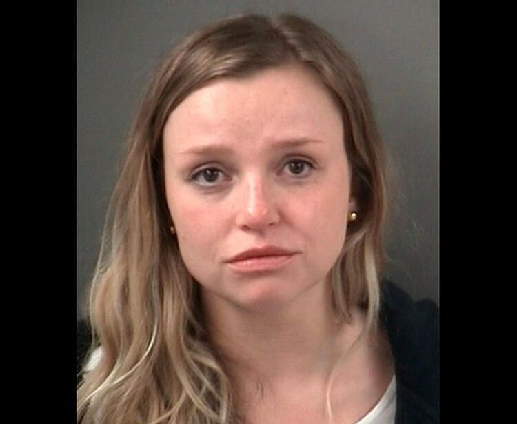 Eski güzellik kraliçesinden çırılçıplak iğrençlik! - Sayfa 118