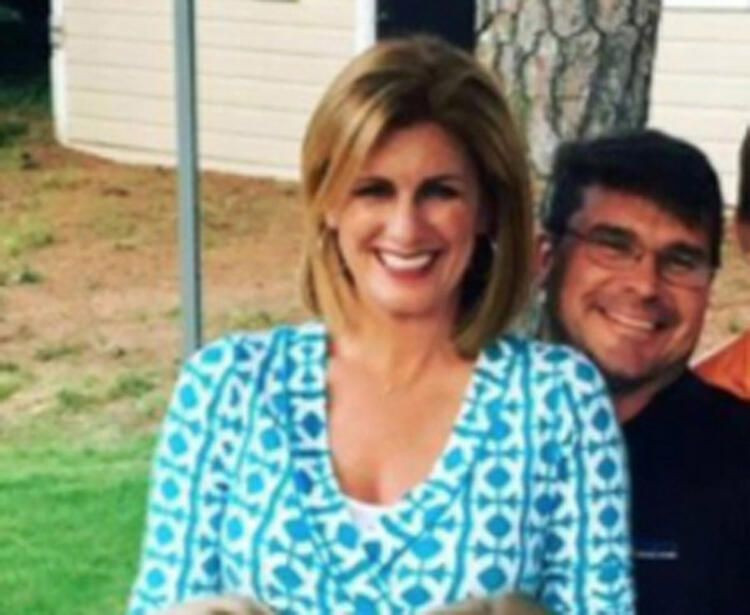 Eski güzellik kraliçesinden çırılçıplak iğrençlik! - Sayfa 123