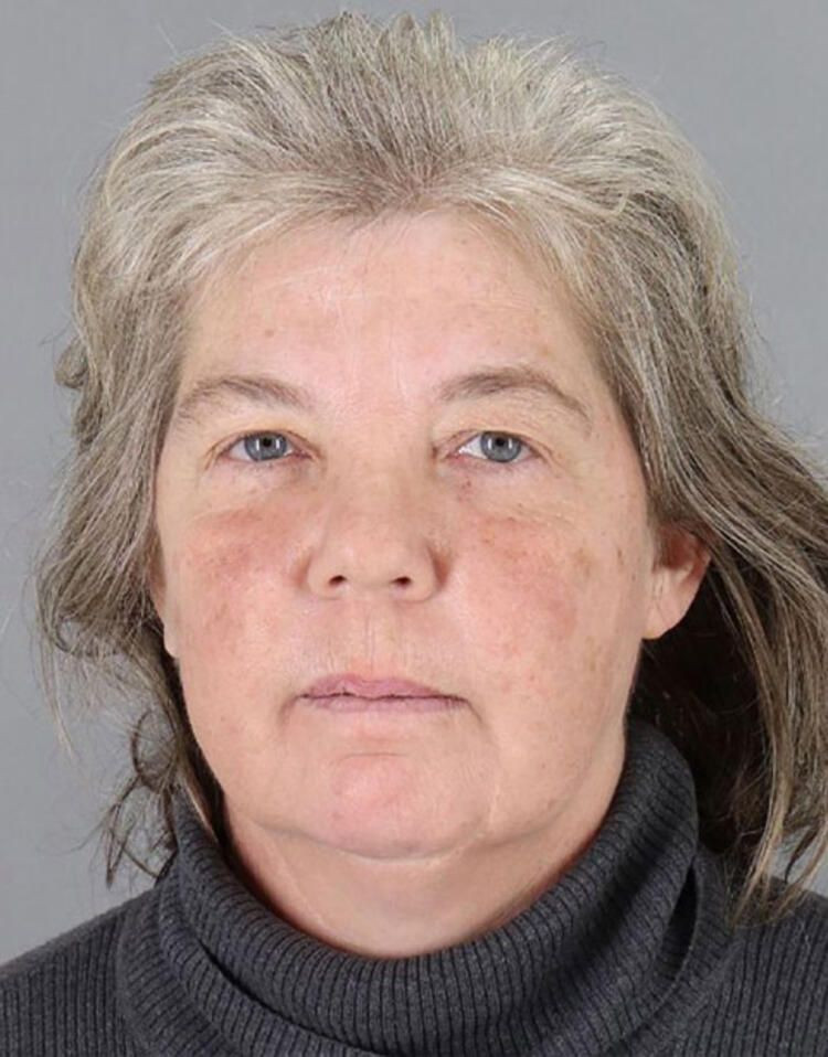 Eski güzellik kraliçesinden çırılçıplak iğrençlik! - Sayfa 15