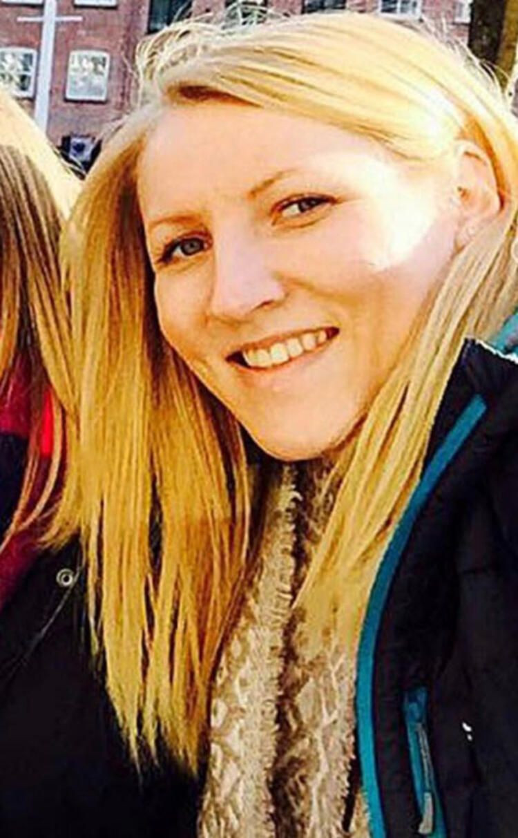 Eski güzellik kraliçesinden çırılçıplak iğrençlik! - Sayfa 26