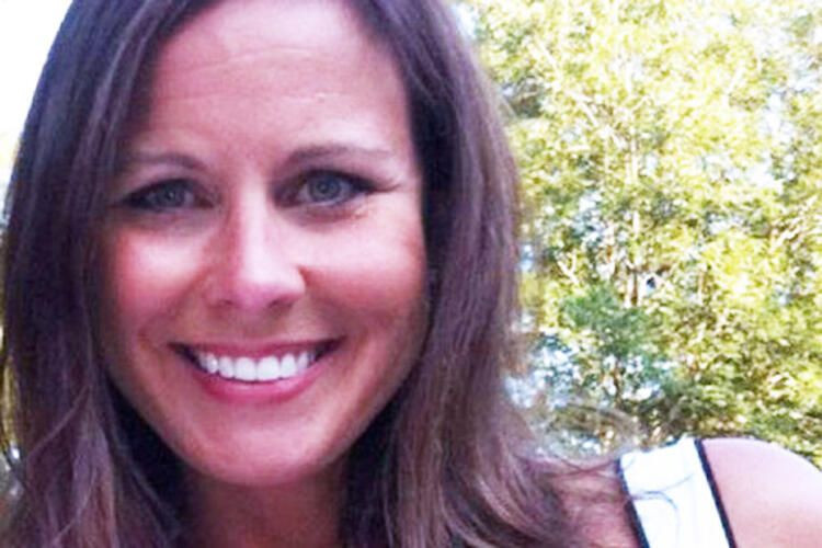 Eski güzellik kraliçesinden çırılçıplak iğrençlik! - Sayfa 43