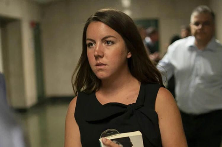 Eski güzellik kraliçesinden çırılçıplak iğrençlik! - Sayfa 55