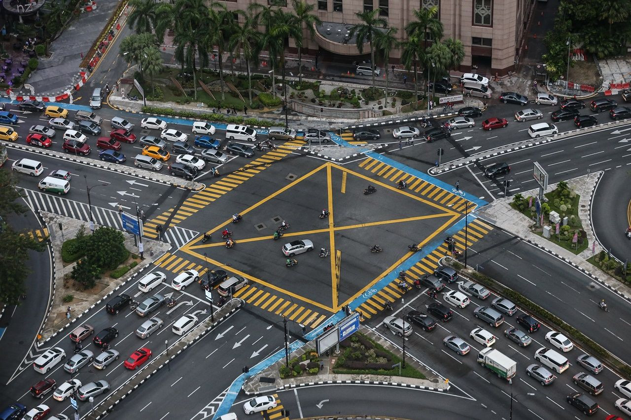 Bir yanda 400 milyon yıllık mağaralar, diğer yanda gökdelenler... - Sayfa 7