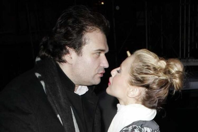 "Damadıyla birlikte olmak için oyuncu kızını öldürdü!" - Sayfa 5