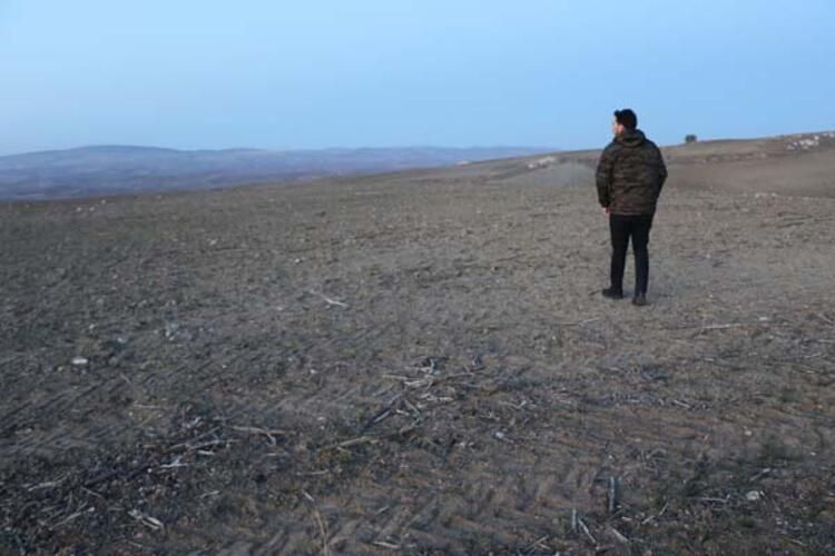 Tarlada bulduğu taşı banka kasasına koydu! - Sayfa 9