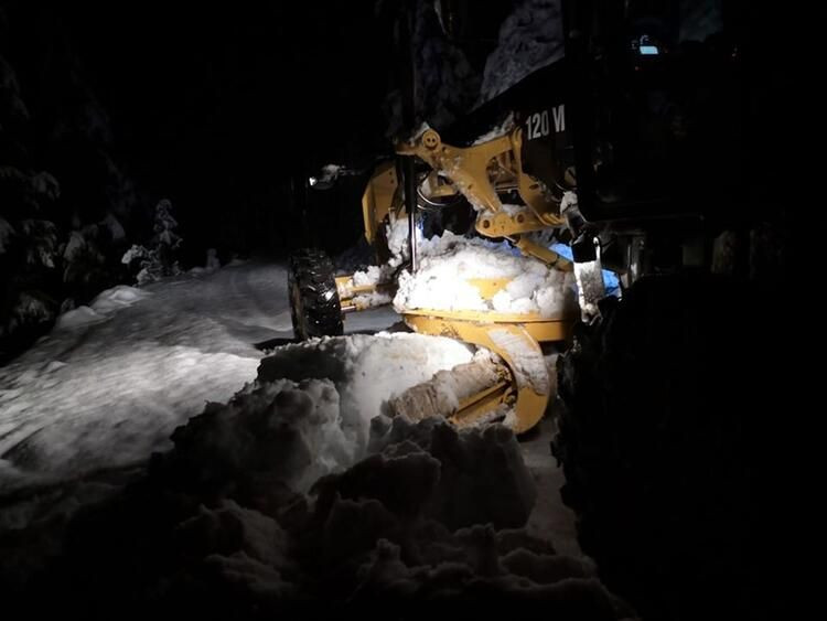 Metrekareye 182 kilogram yağdı! Yol çöktü... - Sayfa 9