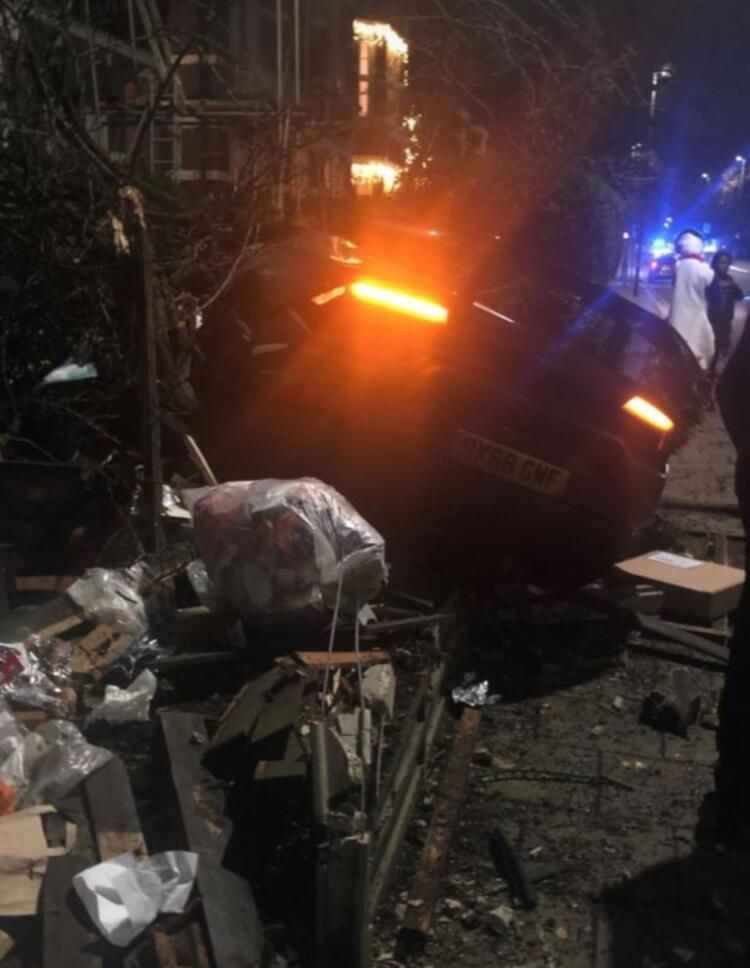 Ünlü futbolcu kaza yaptı! O halde görenler büyük şok yaşadı... - Sayfa 6