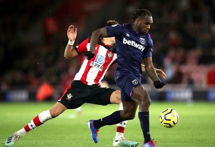 Ünlü futbolcu kaza yaptı! O halde görenler büyük şok yaşadı... - Sayfa 11