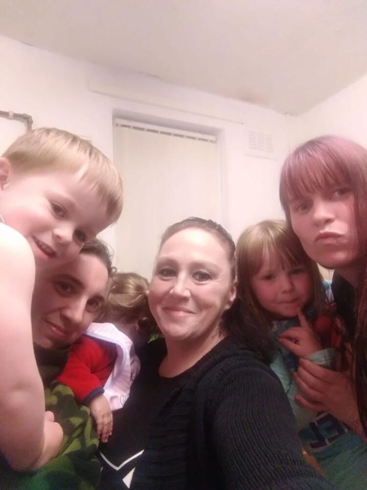 Eski ve yeni kocaları ile birlikte yaşıyor! - Sayfa 14