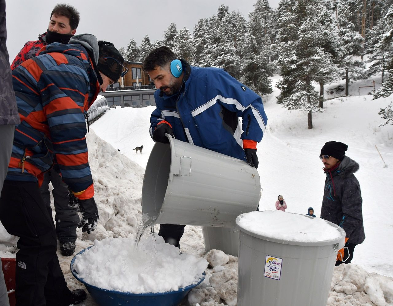 Kars'ta kardan heykel seferberliği... - Sayfa 6