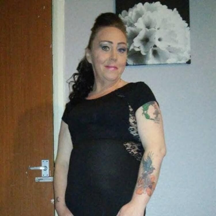 Eski ve yeni kocaları ile birlikte yaşıyor! - Sayfa 23