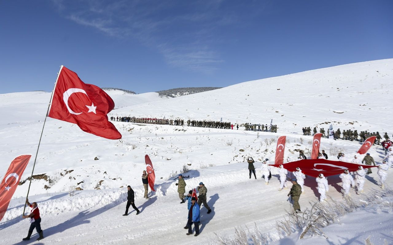 Asım'ın nesli asrın yürüyüşünde! Sarıkamış şehitleri unutulmadı... - Sayfa 21