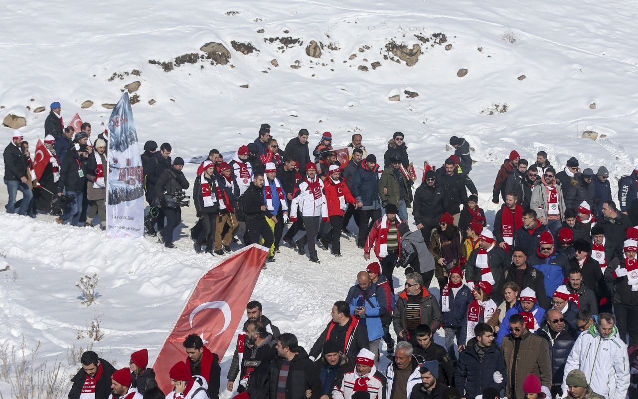 Asım'ın nesli asrın yürüyüşünde! Sarıkamış şehitleri unutulmadı... - Sayfa 27